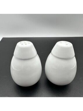 10 Strawberry Street Classic White Porcelain Salt Pepper Shaker Set Sri Lanka